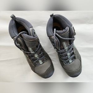 Keen Women's Steens Mid Height Leather Waterproof Hiking Boots, Size 8M, Gray
